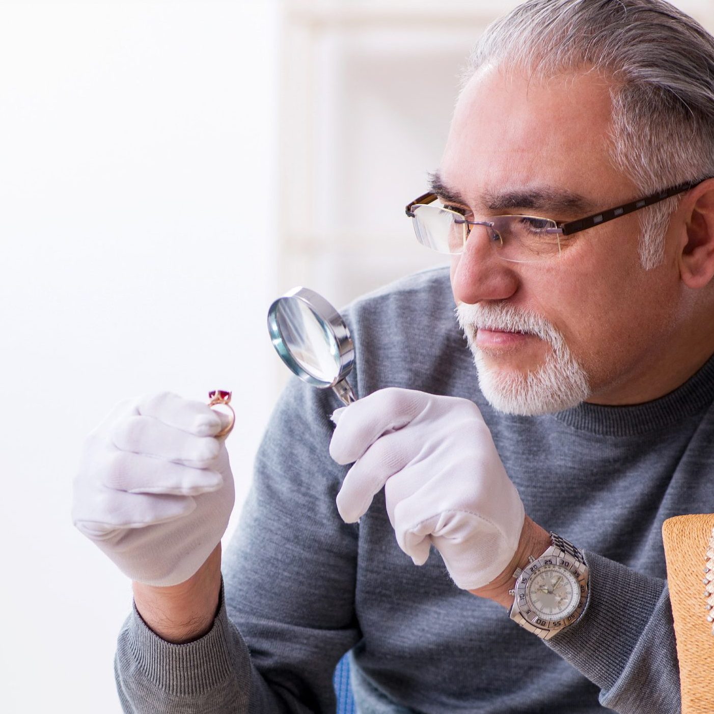 Jewellery Cleaning Bentons Jewellers