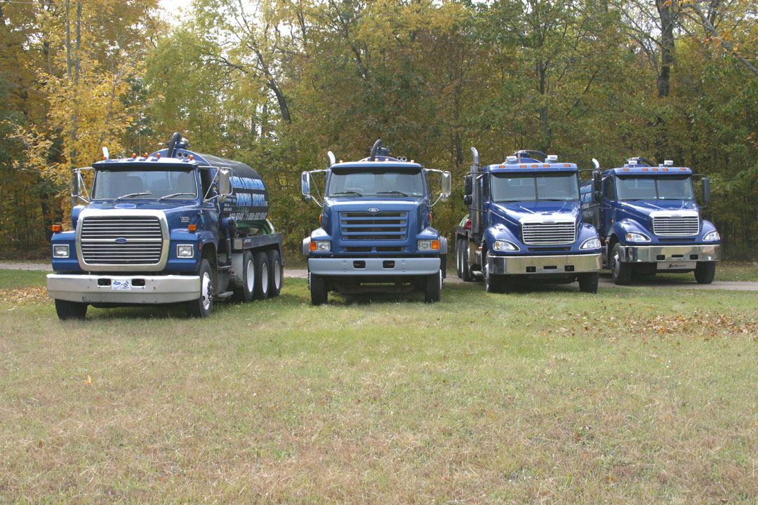 Photos Benzie, Crystal & Interlochen Pumping Service Inc.