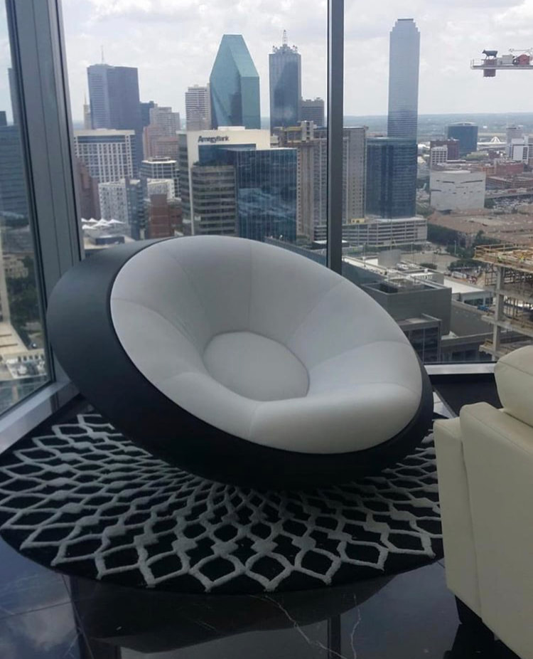 UFO Chair ONEOFF
