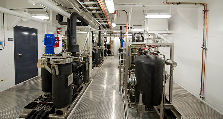 Custom Marine Refrigeration Systems Berg Chilling System