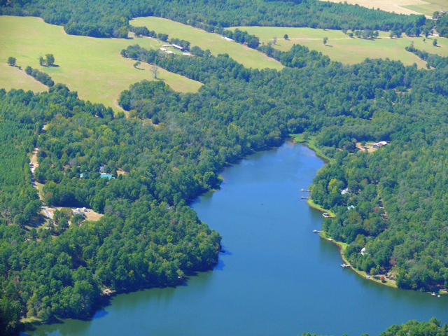 ACR 325, FRANKSTON TEXAS Bergfeld Realty Company