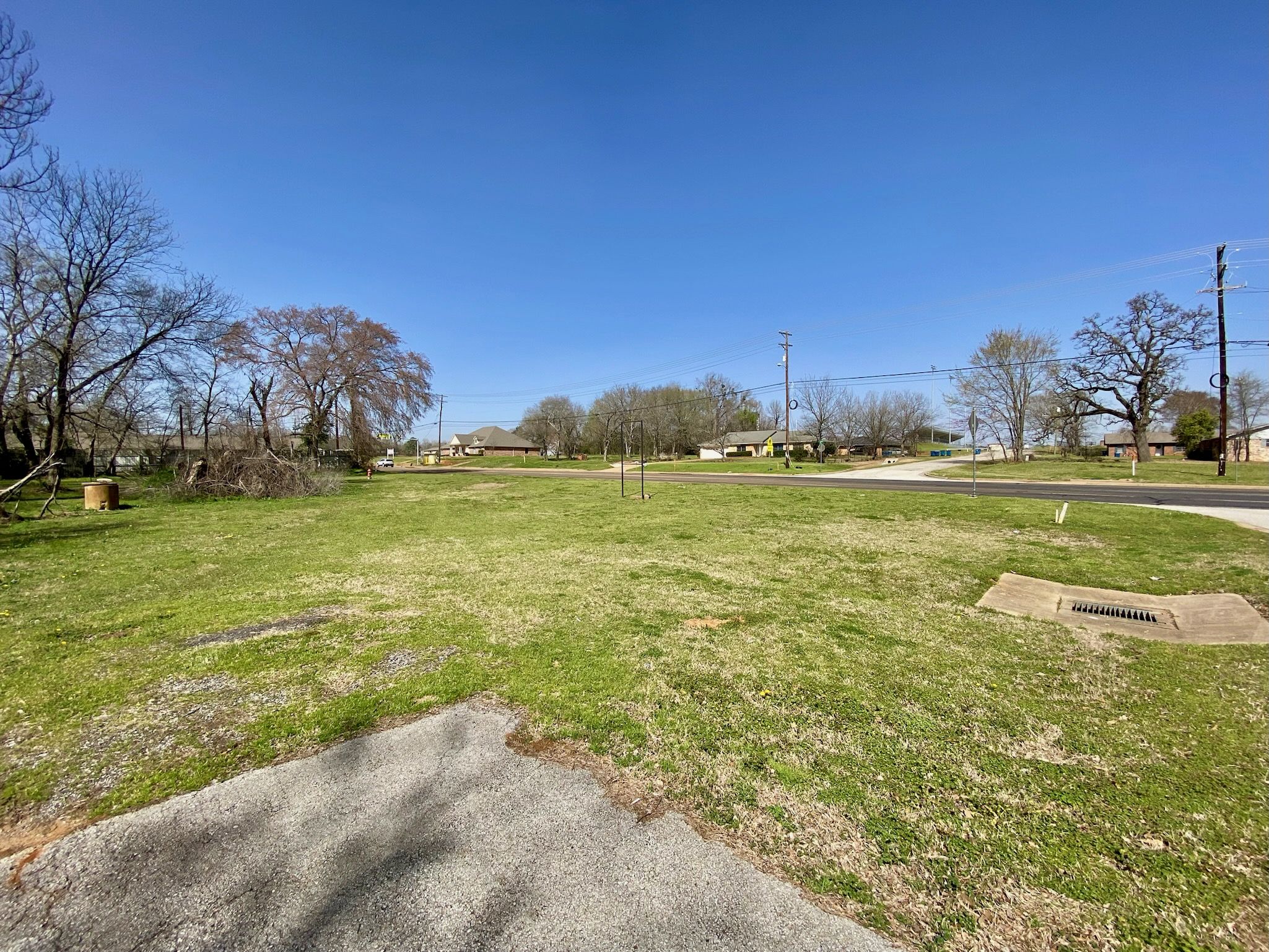 301 W Main St Whitehouse Bergfeld Realty Company