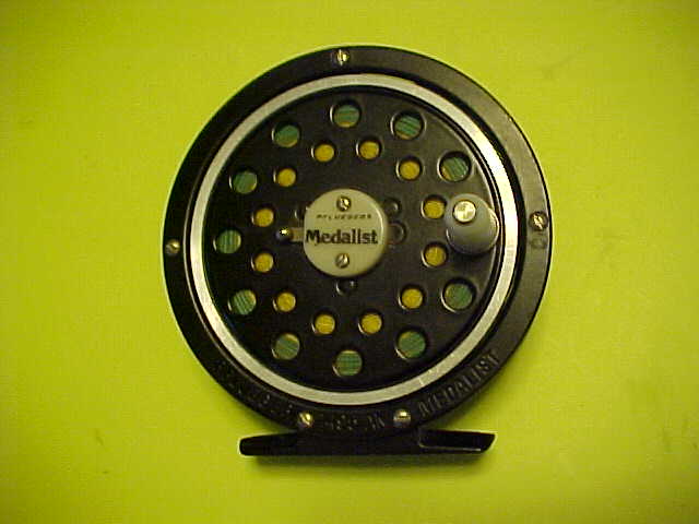 PFLUEGER MEDALIST NO. 1495 AK FLY REEL, PREOWNED Berinson Tackle Company