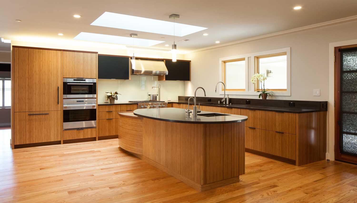 San Mateo custom Kitchen by Berkeley Mills