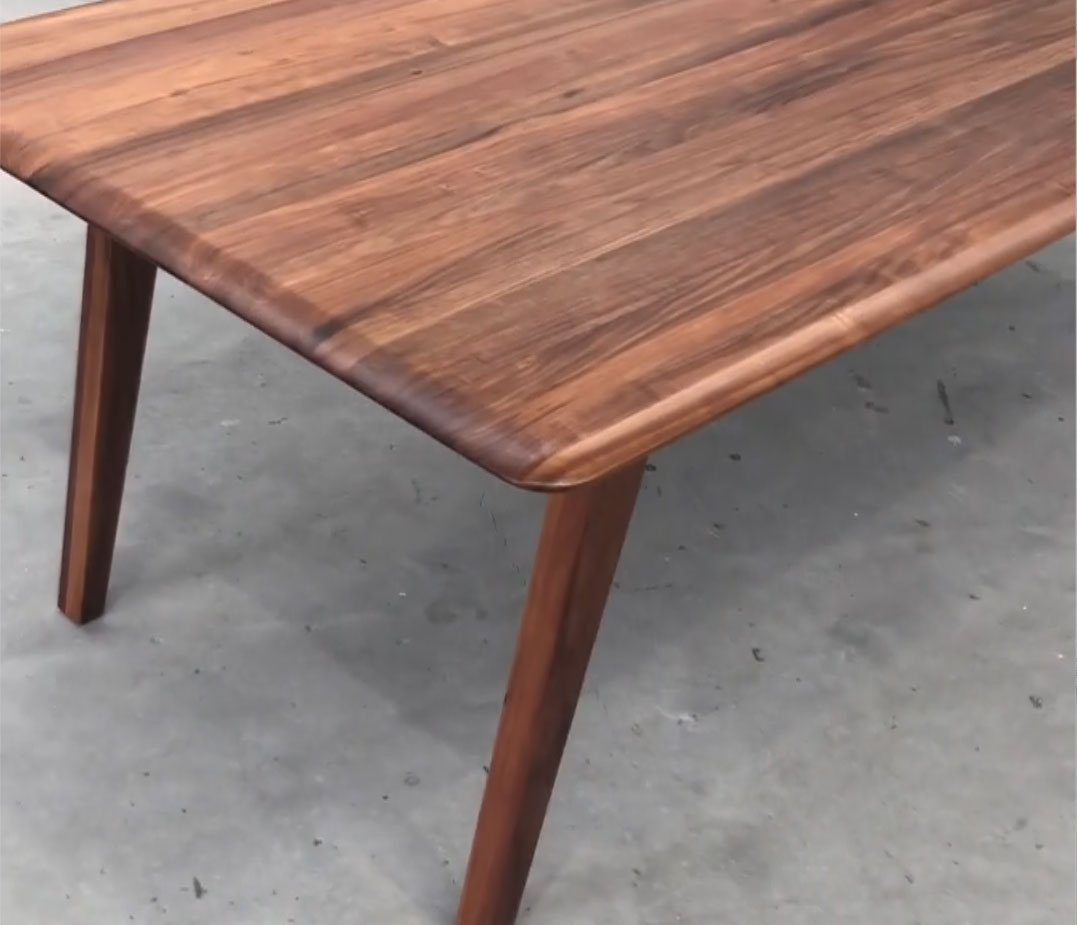 Augusta Dining Table Berkowitz Furniture