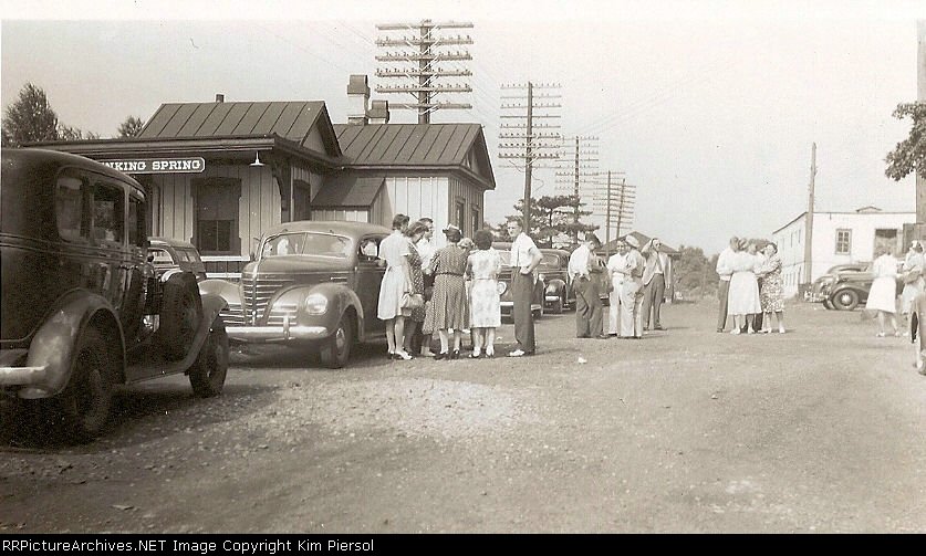 FLASHBACK FRIDAY Sinking Spring Station Berks Nostalgia Reading