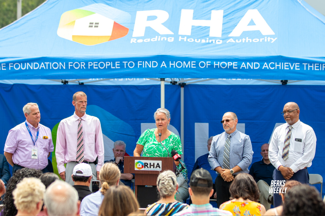 Reading Housing Authority breaks ground on Oakbrook Center for