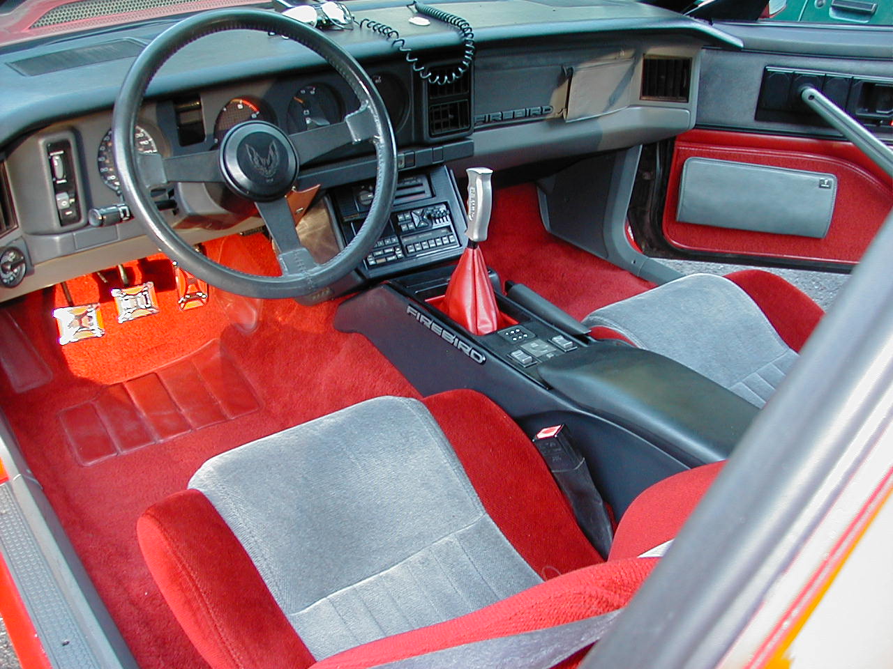 Anyone have a "WoW" factor in their interior (post pics) Page 3