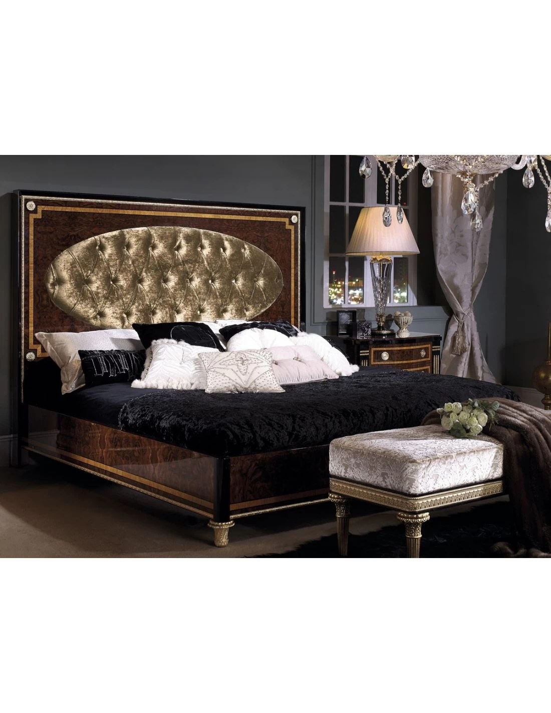 BEVERLY COLLECTION. BED