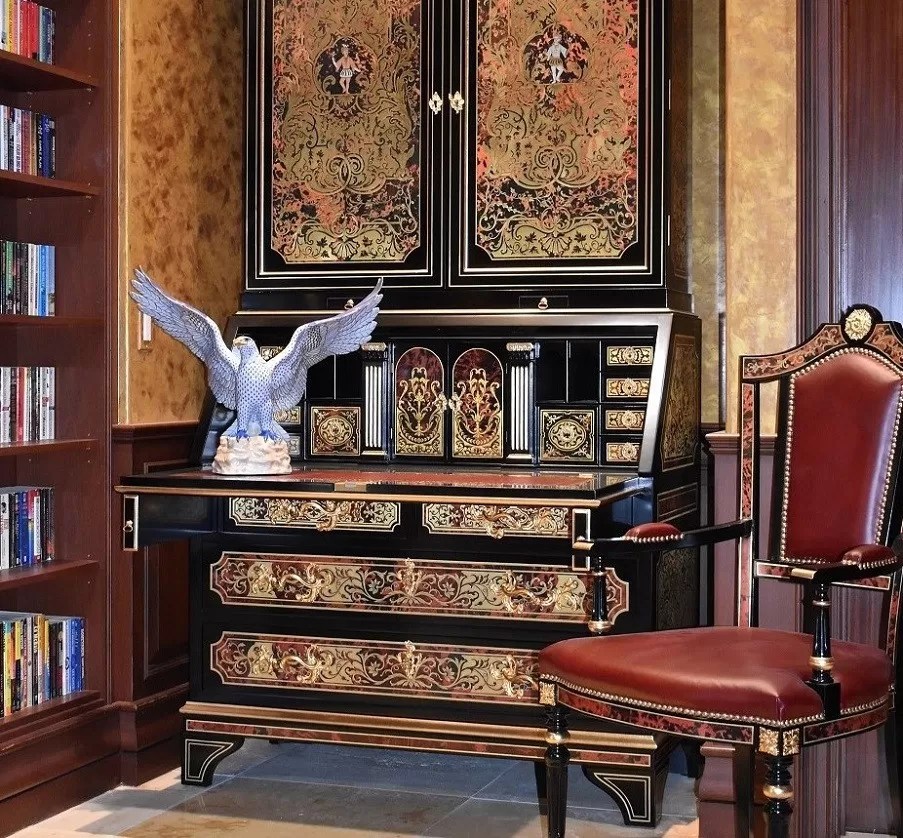 LUXURY HOME FURNISHINGS