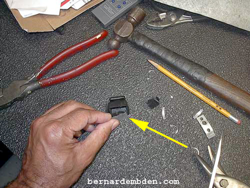 Repairing Visor Support Clip