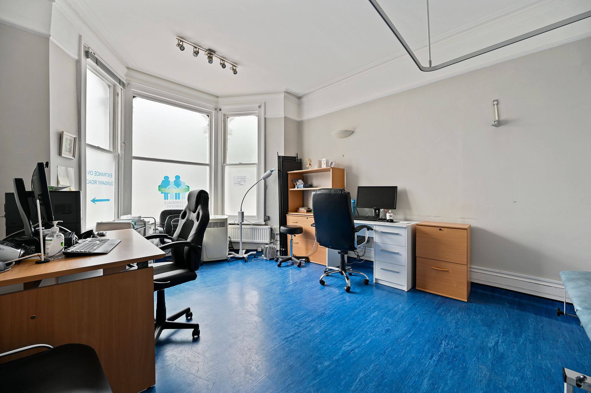 Class E (D1), Former Medical Clinic, To Be Let in Prime Location