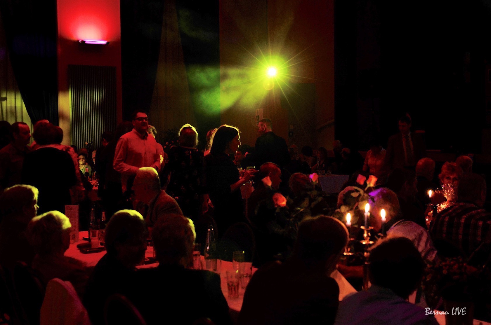 Heute Abend noch nichts vor? Ü40 Party in der Stadthalle