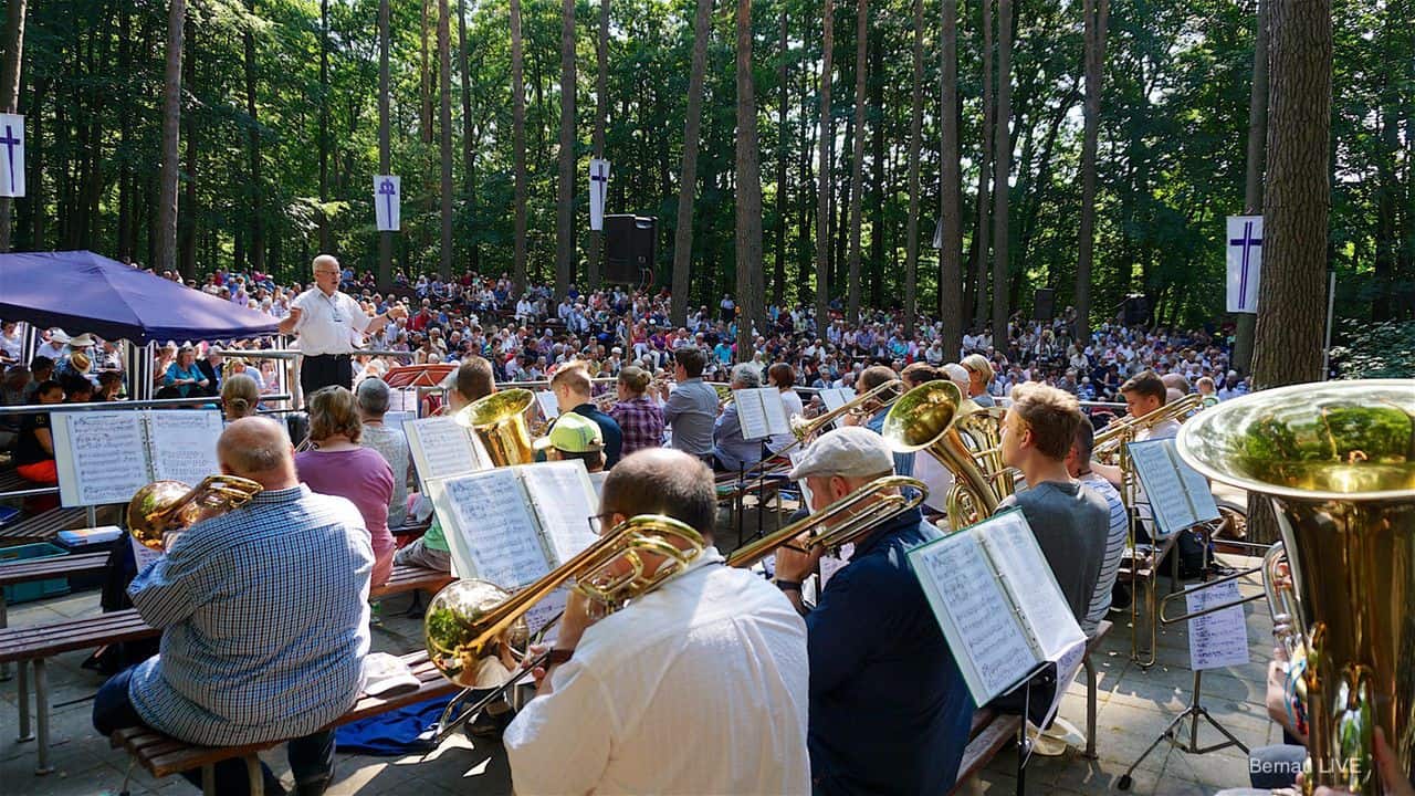 Bernau 113. Jahresfest in Lobetal feierlich mit Gottesdienst