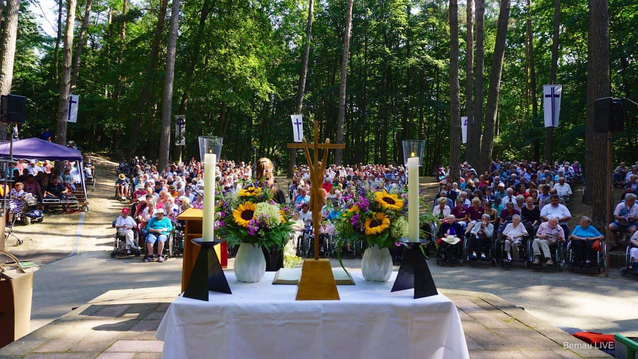 Bernau 113. Jahresfest in Lobetal feierlich mit Gottesdienst