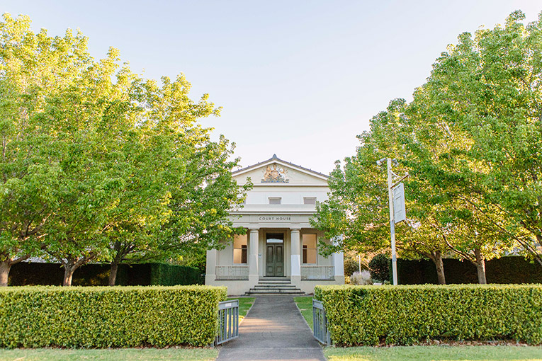 Wedding Venue South Coast NSW Berry Courthouse