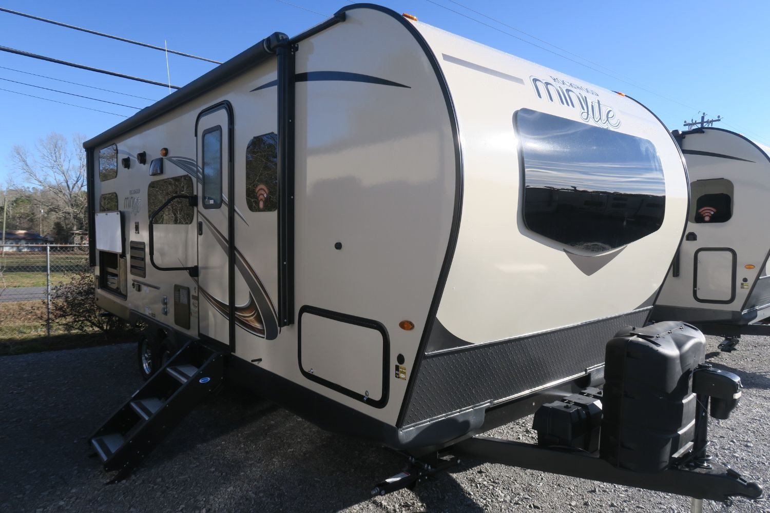 NEW 2019 ROCKWOOD MINI LITE 2509S Overview Berryland Campers