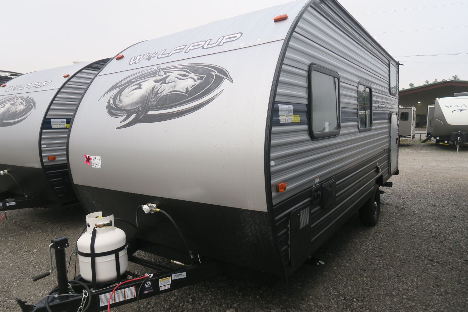 NEW 2019 CHEROKEE WOLF PUP 16BHS Overview Berryland Campers