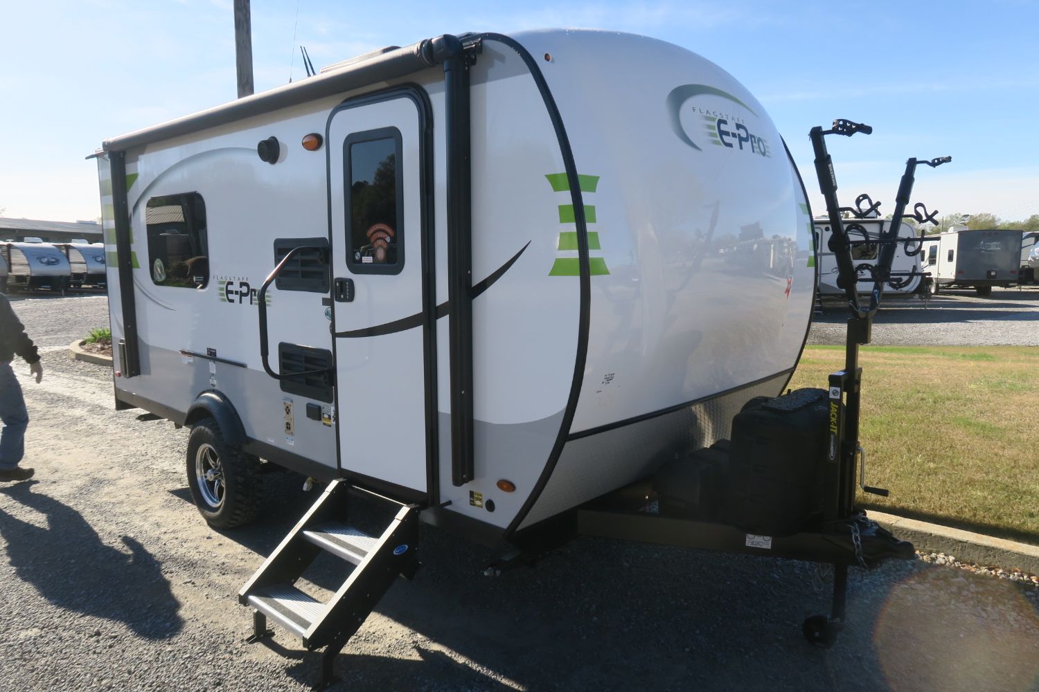 NEW 2019 FLAGSTAFF EPRO 16TH Overview Berryland Campers