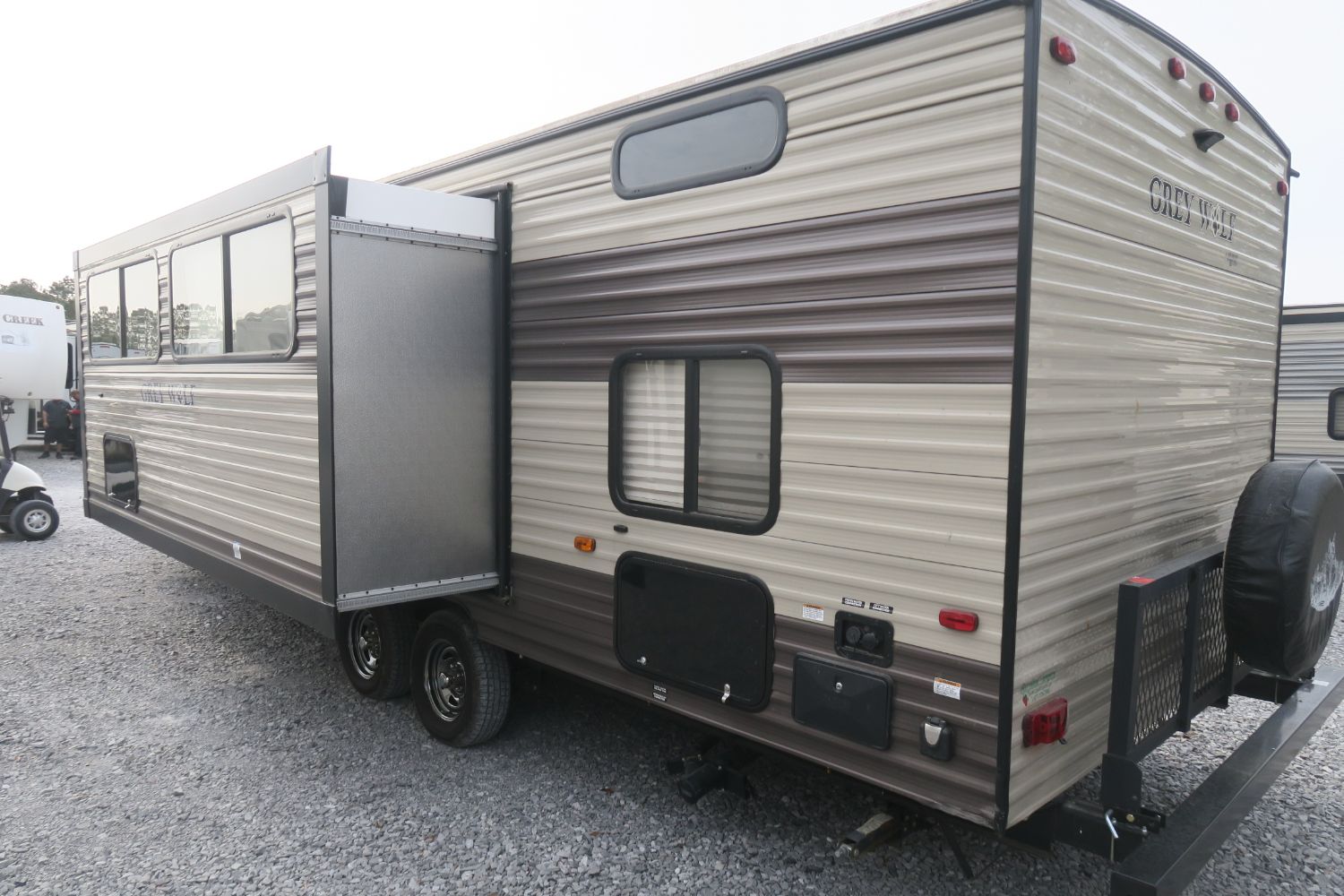 USED 2017 CHEROKEE GREY WOLF 26DBH Overview Berryland Campers