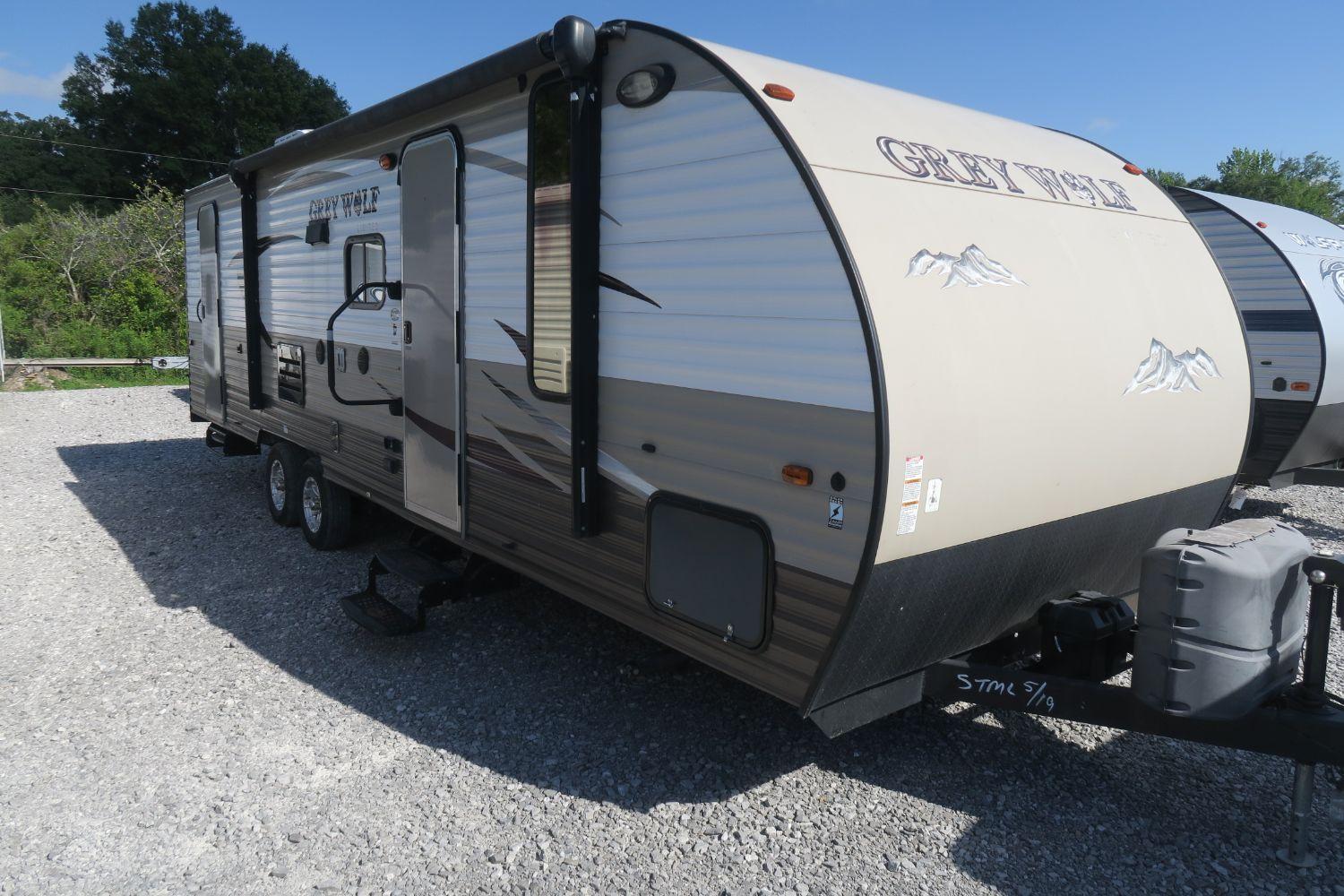 USED 2016 CHEROKEE GREY WOLF 26DBH Overview Berryland Campers