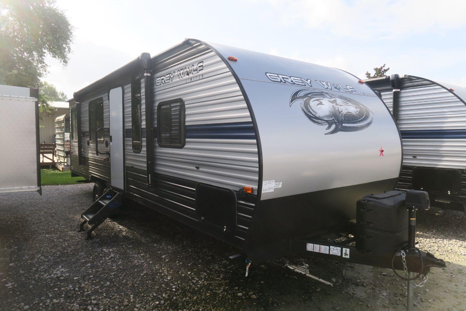 NEW 2020 CHEROKEE GREY WOLF 25RRT Overview Berryland Campers