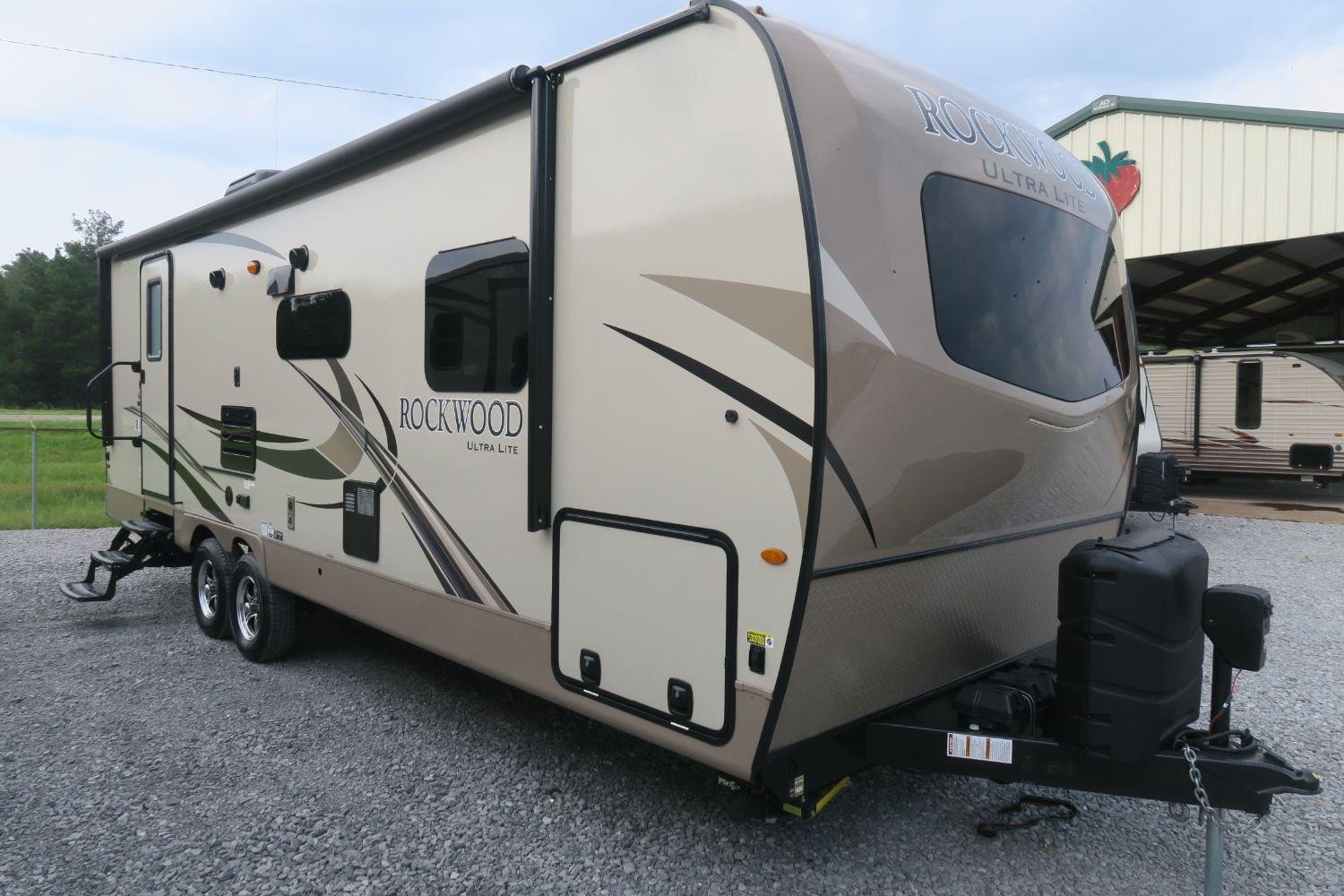 USED 2019 ROCKWOOD ULTRA LITE 2606WS Overview Berryland Campers