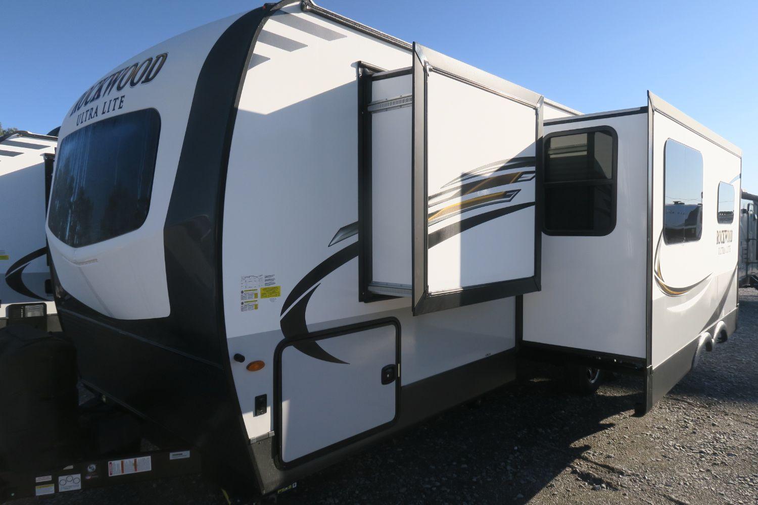 NEW 2020 ROCKWOOD ULTRA LITE 2606WS Overview Berryland Campers