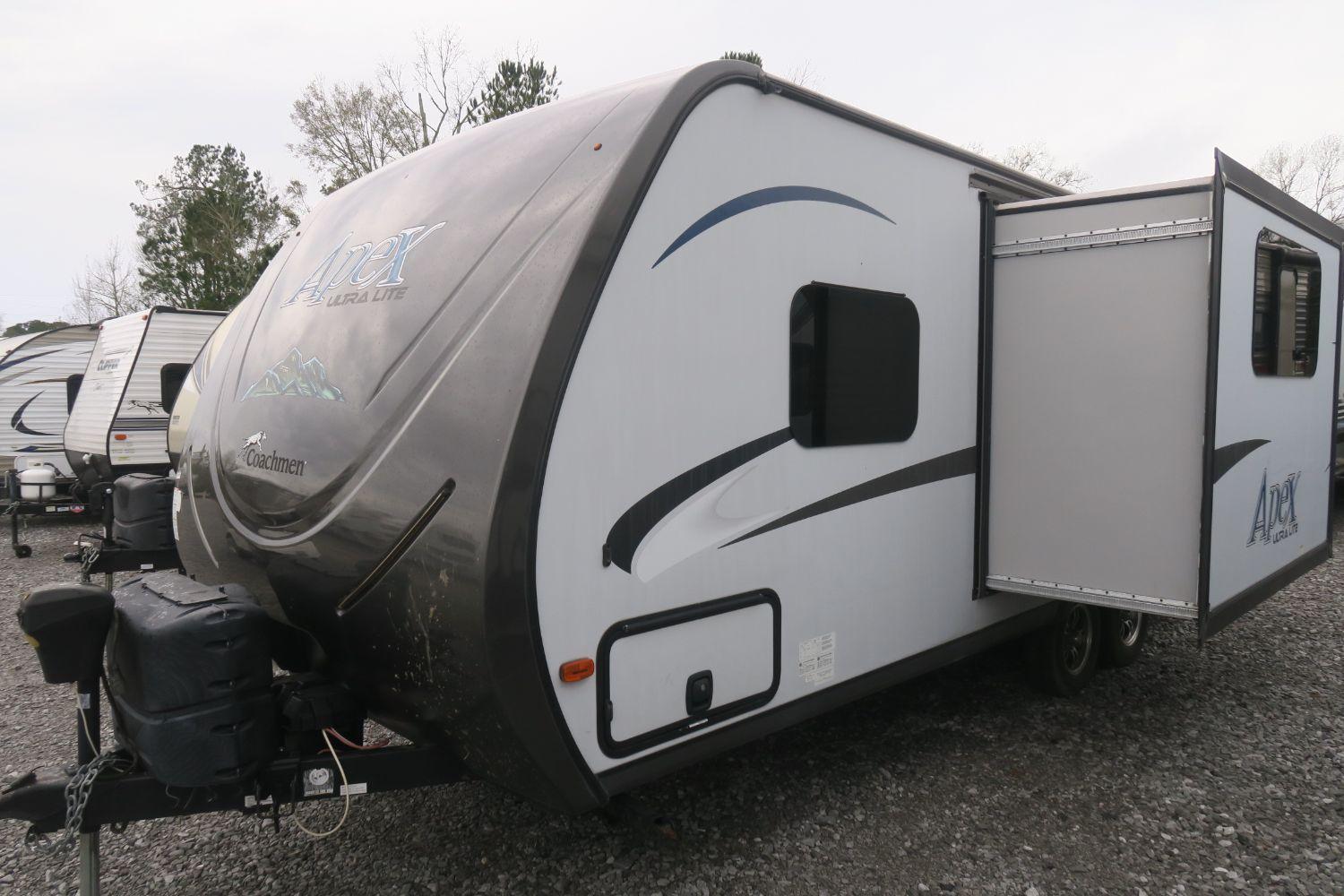 USED 2015 APEX 215RBK Overview Berryland Campers