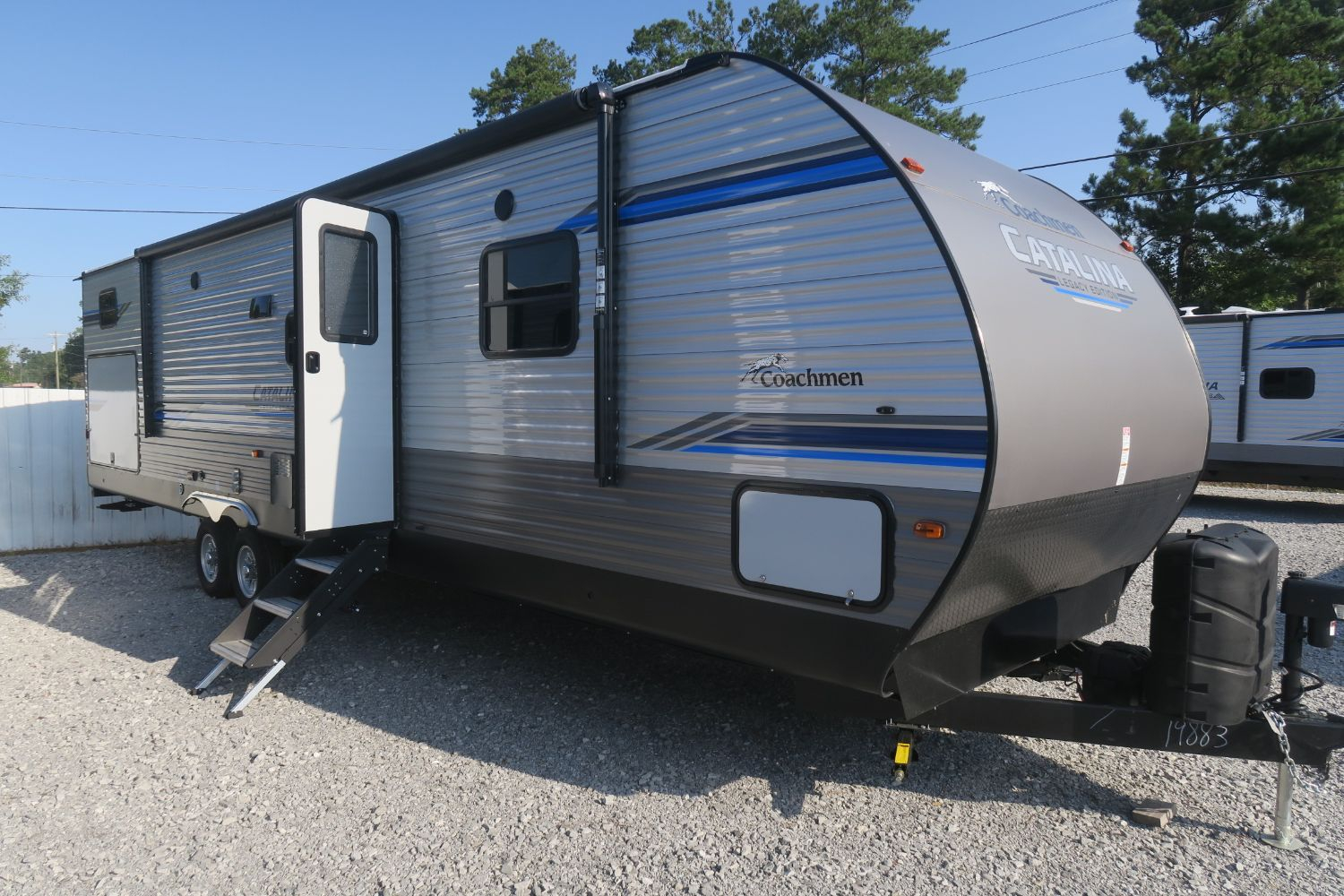NEW 2021 CATALINA LEGACY EDITION 343BHTSLE Overview Berryland Campers