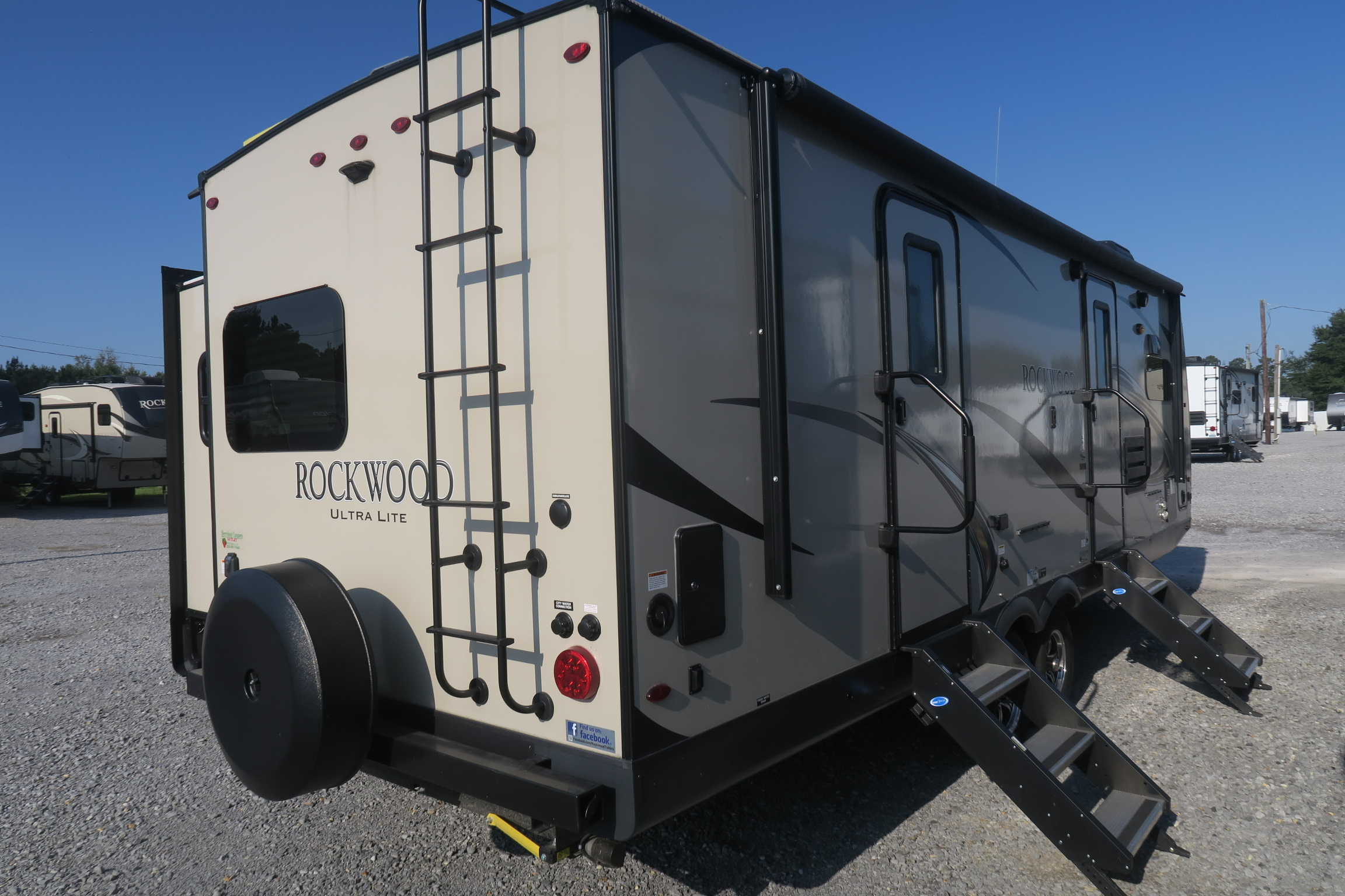 USED 2020 ROCKWOOD ULTRA LITE 2608BS Overview Berryland Campers