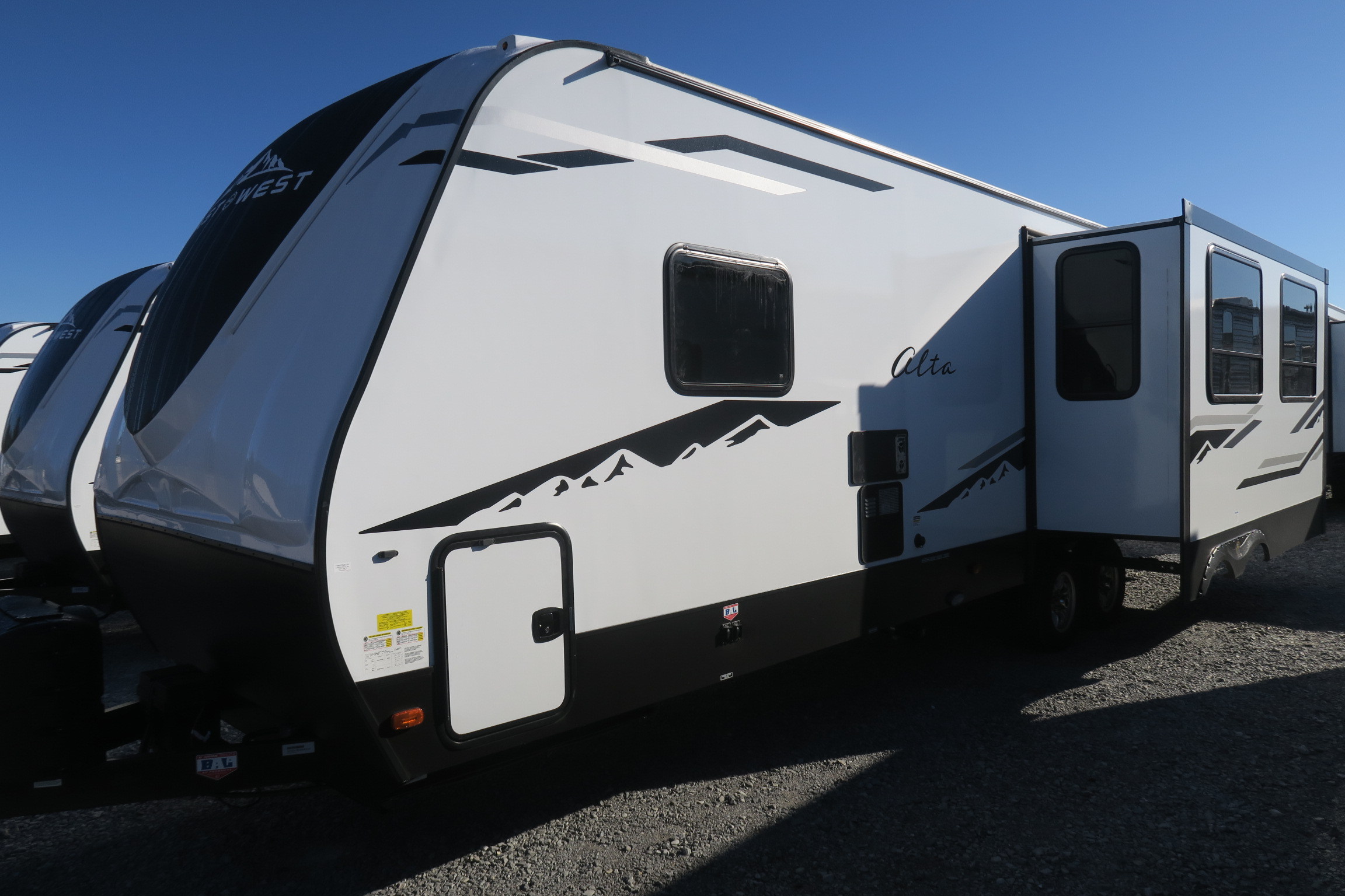NEW 2021 ALTA 2810KIK Overview Berryland Campers