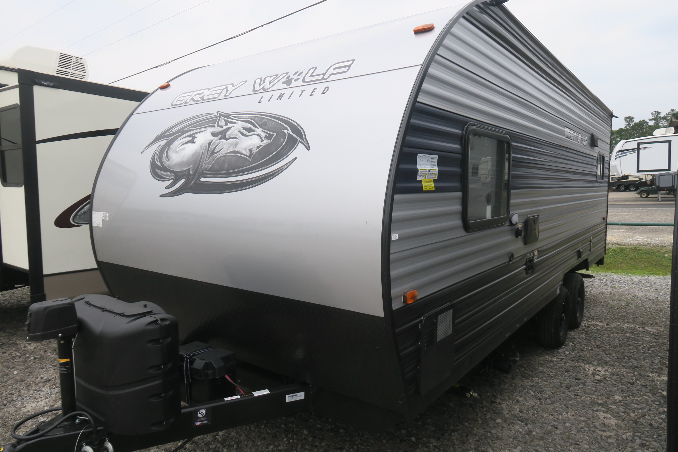 NEW 2021 CHEROKEE GREY WOLF 18RR Overview Berryland Campers