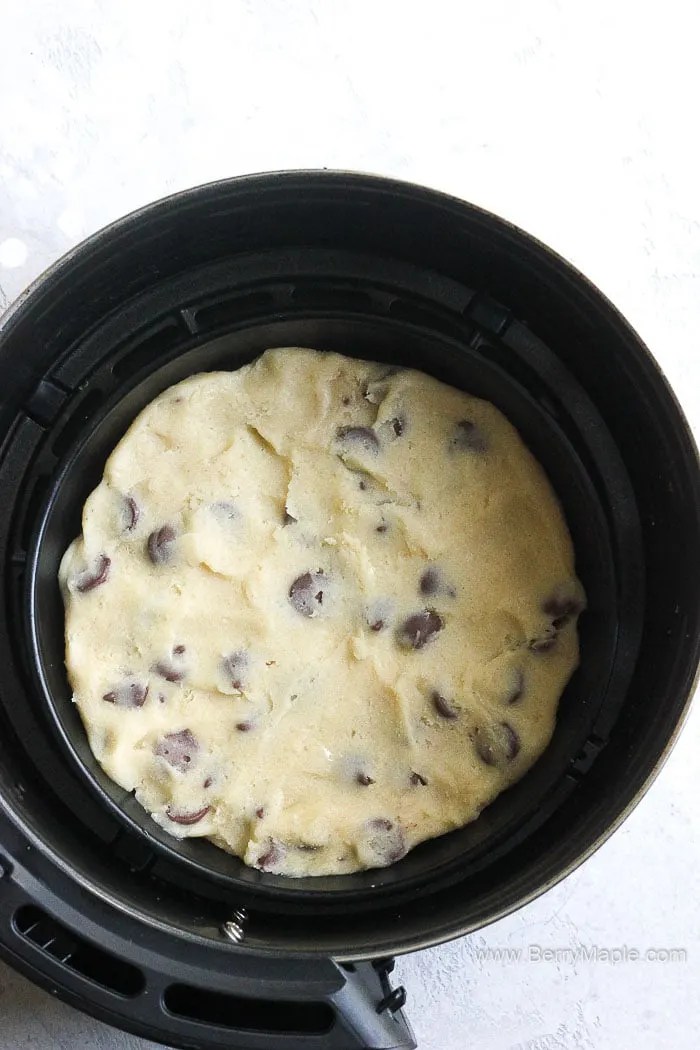 Air fryer chocolate chip cookie bars Berry&Maple