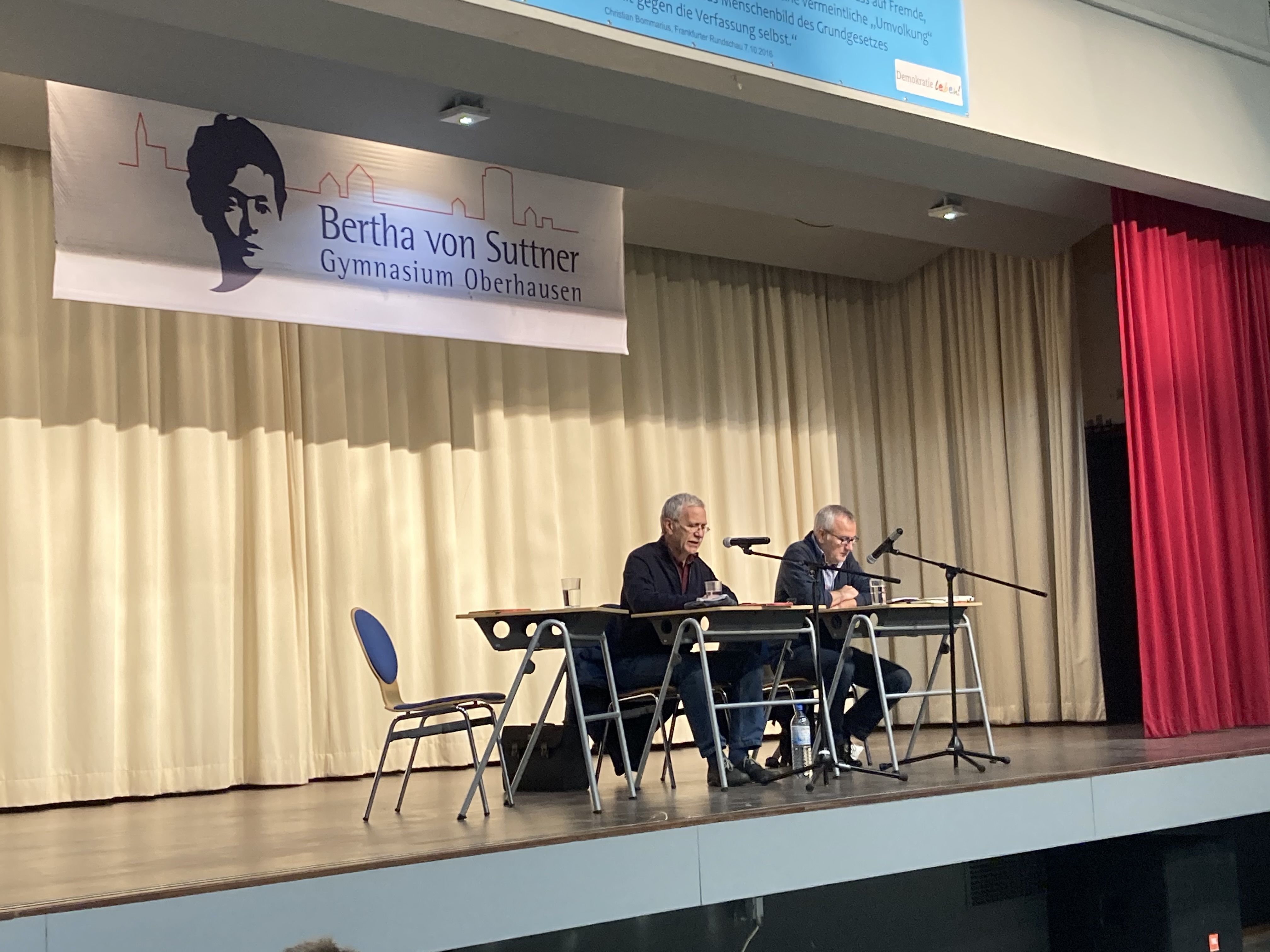 BerthavonSuttner Gymnasium Oberhausen News Details