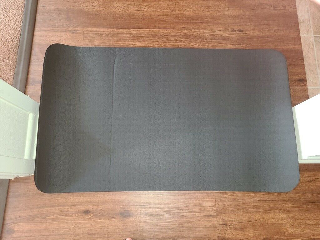 BEACHBODY miniMAT Core Comfort Exercise Yoga Mat Thick Cushion Black Bertolino Industries