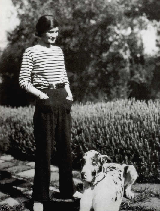 Zitate Von Coco Chanel 27 Zitate Zitate Beruhmter Personen