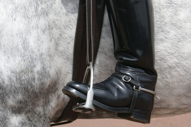 Best Riding Boots Guide How To Wear Traditional Dressage & Field Boots