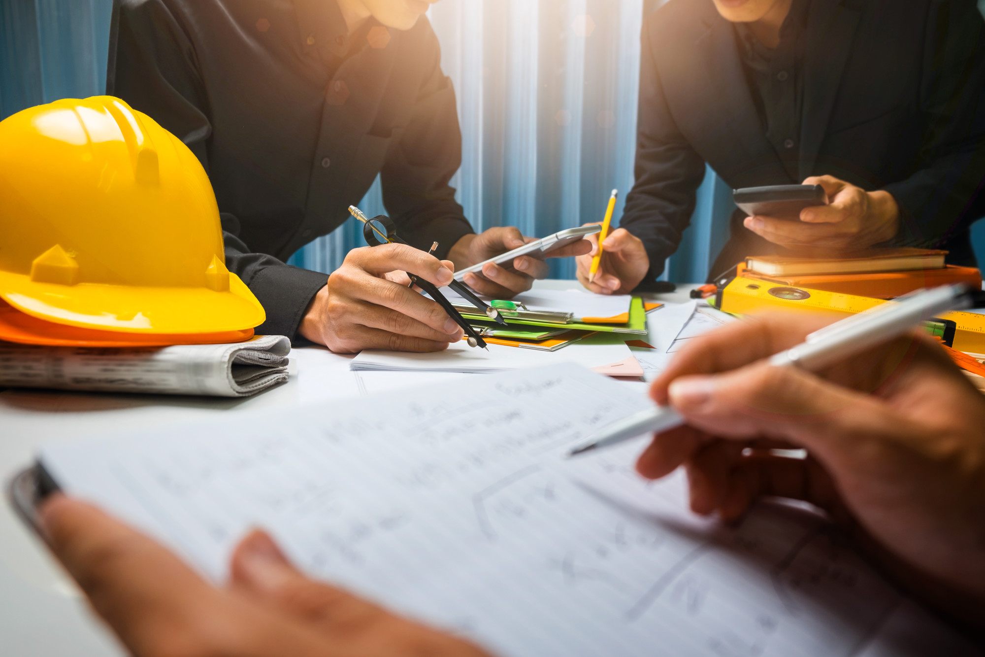 What Do General Contractors Do? Best Advice Zone