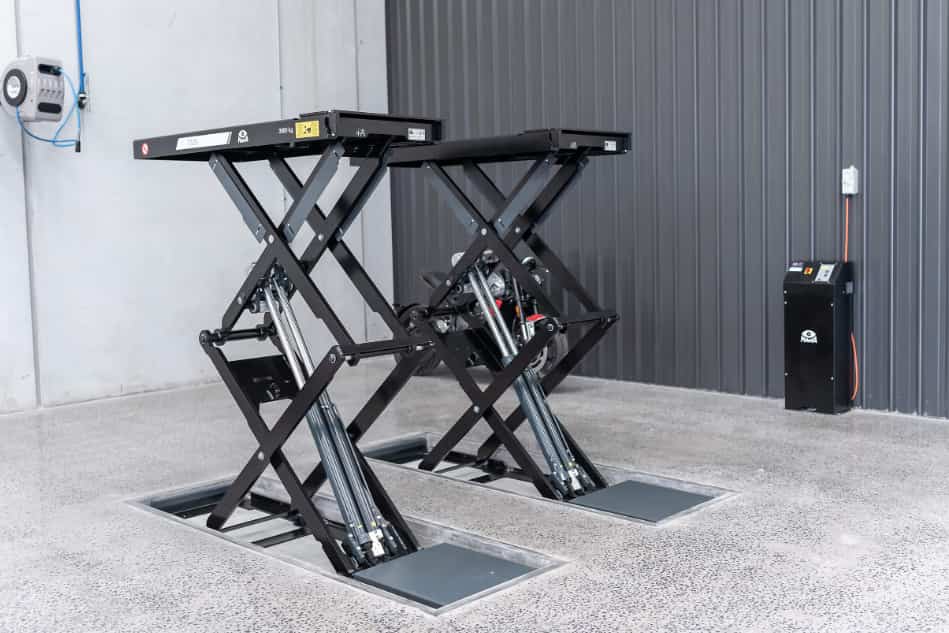 Outside Of The Scissor Lifts Are Used