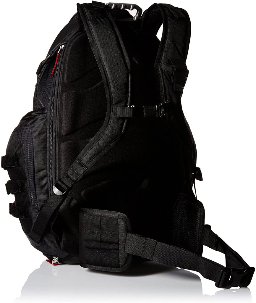 Oakley Kitchen Sink Backpack Review (Pros & Cons Compared)