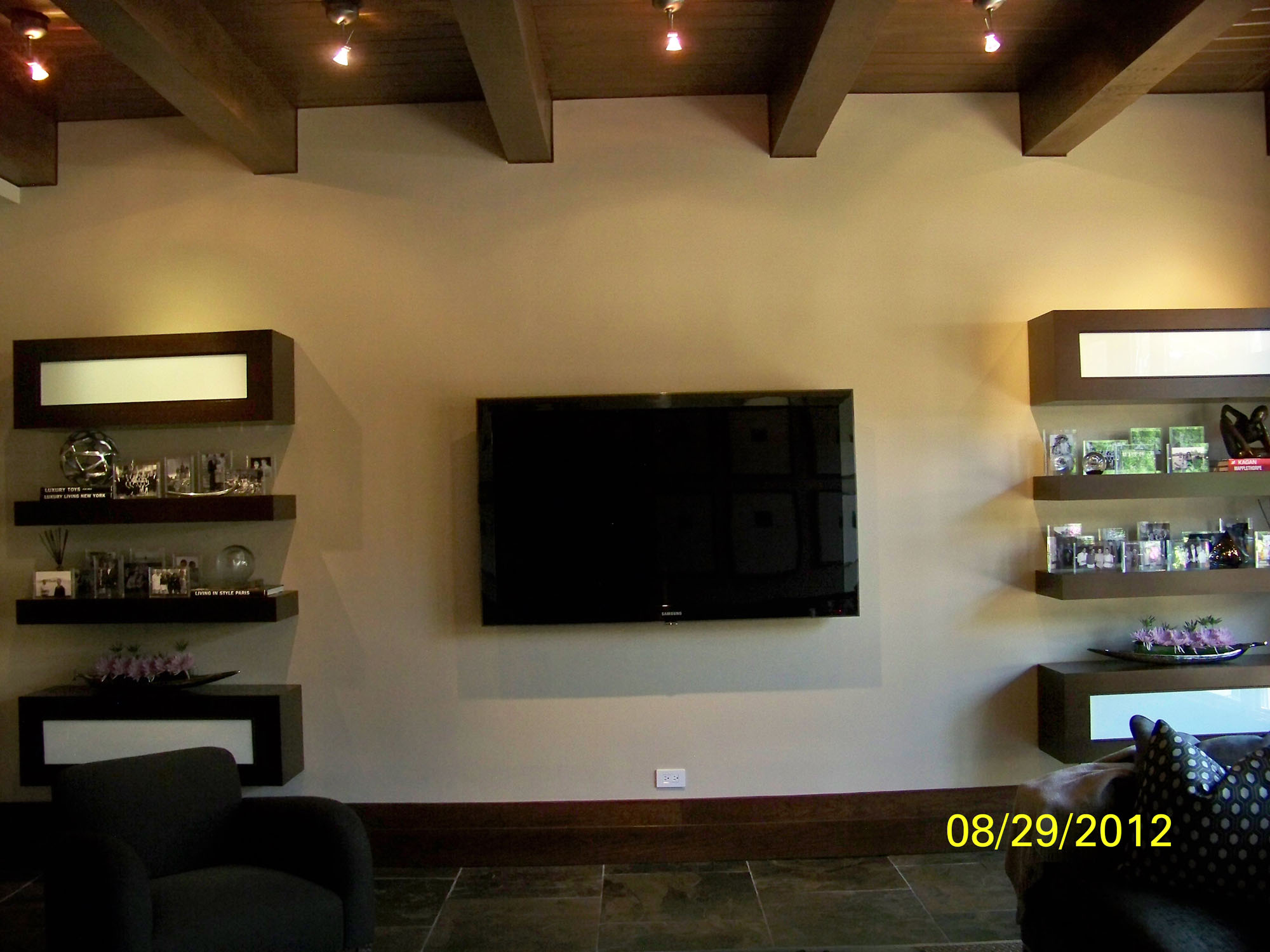 Fireplaces masonry repairs or new fireplace Chicago and North Shore