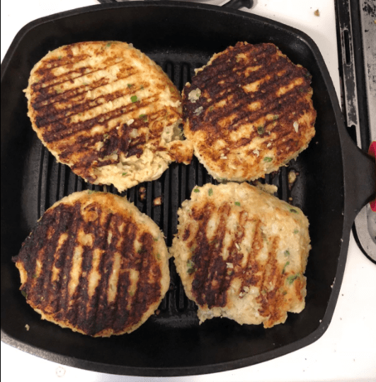 Cast Iron VS Stainless Steel Grill 2024 Which One Is Better to Buy?