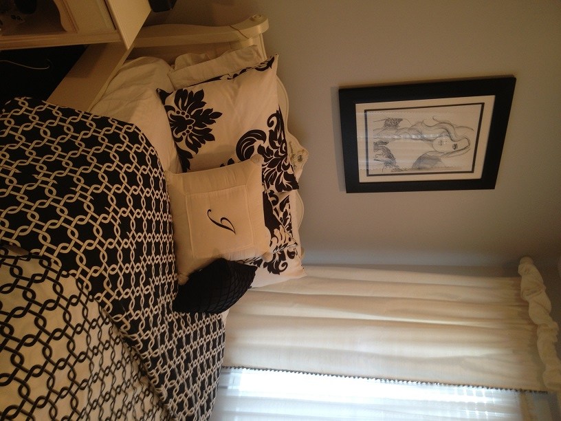 Gotcha White / Black Twill Fabric Best Fabric Store