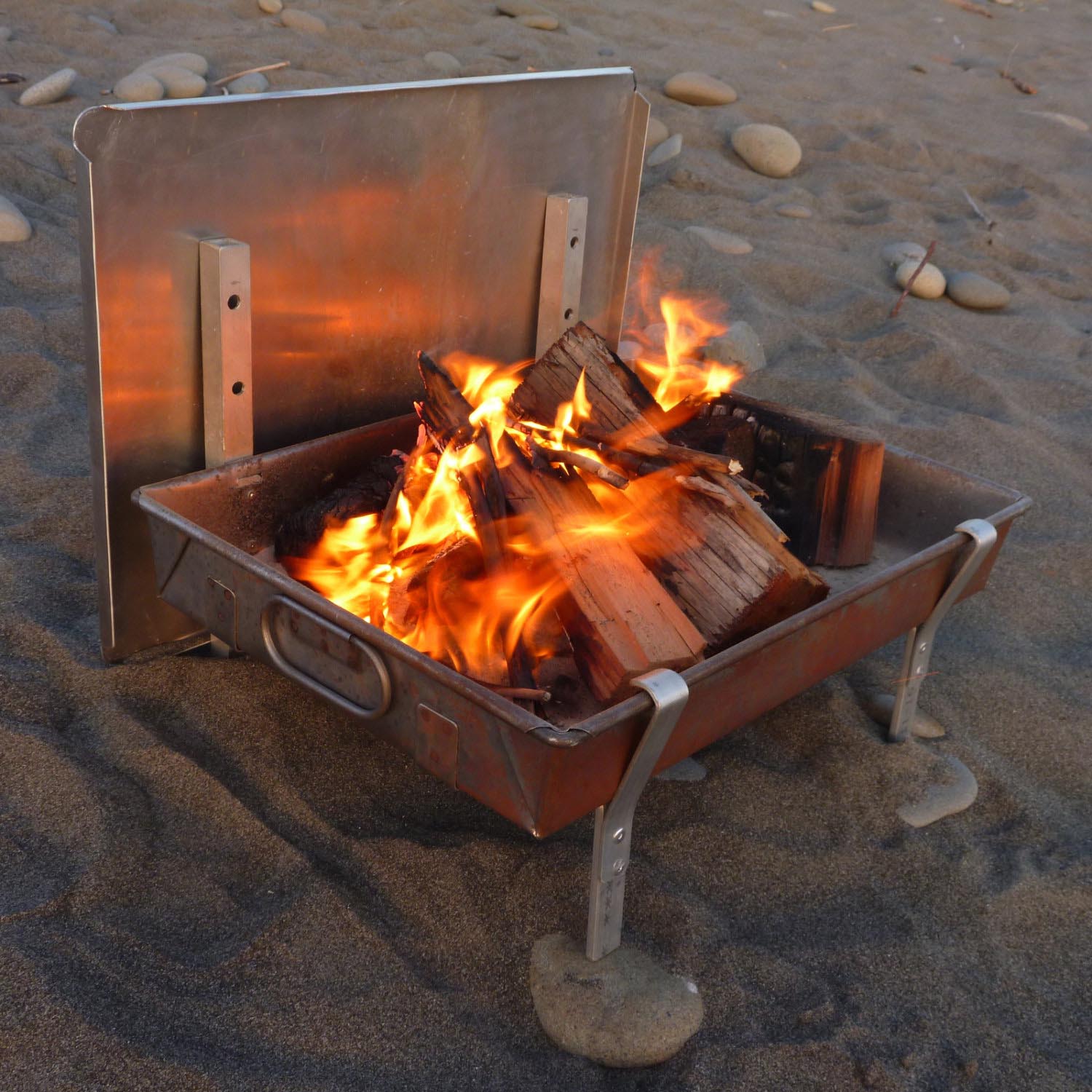 Mini Fire Pit Has a Magical Effect Fire Pit Design Ideas