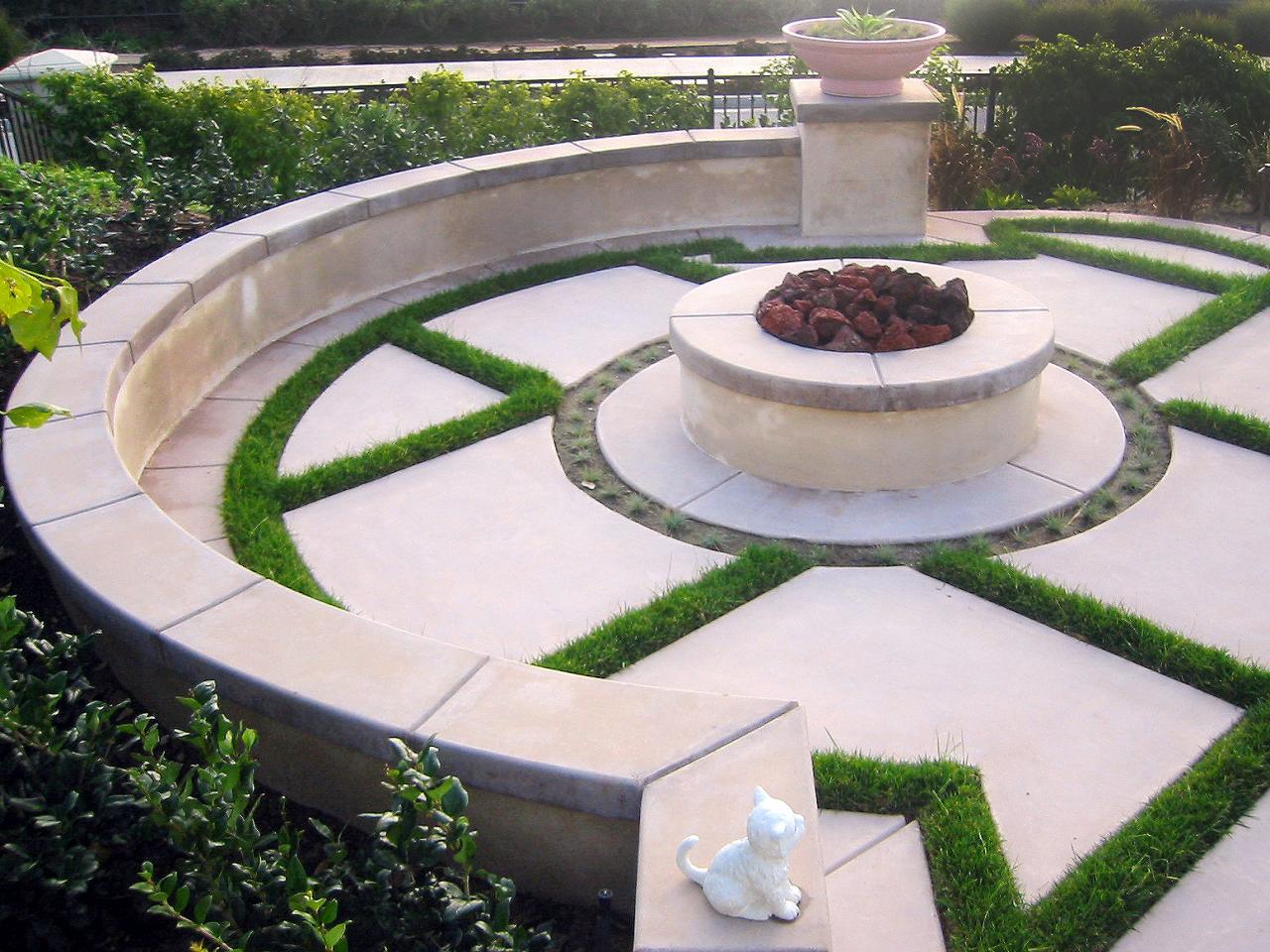 DIY Patio Fire Pit FIREPLACE DESIGN IDEAS