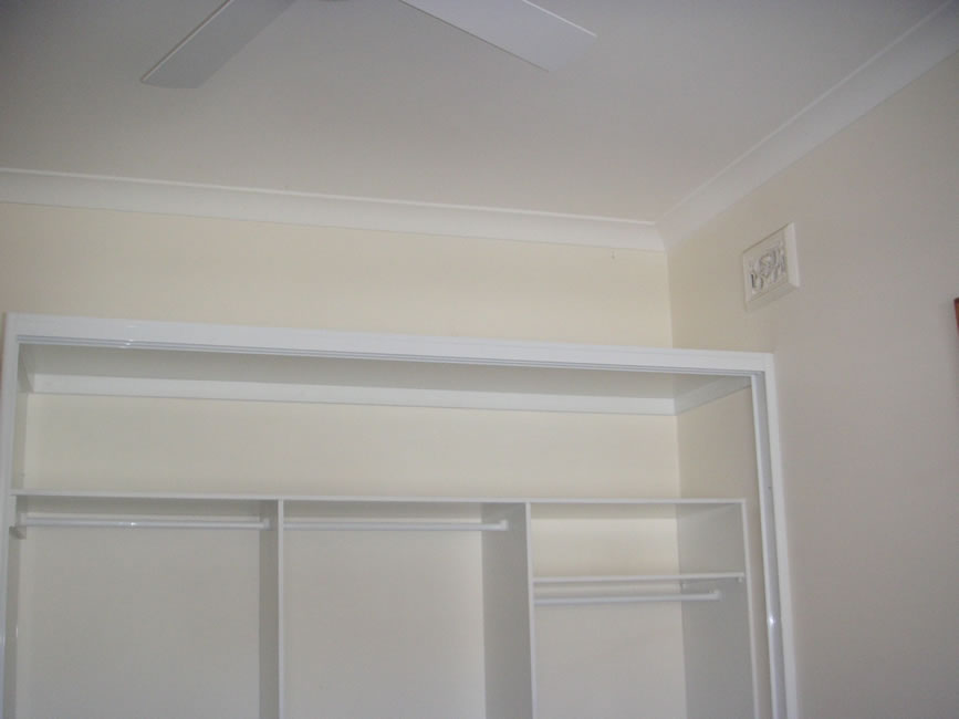 Contact our Professionals for Wardrobe Repairs Sydney