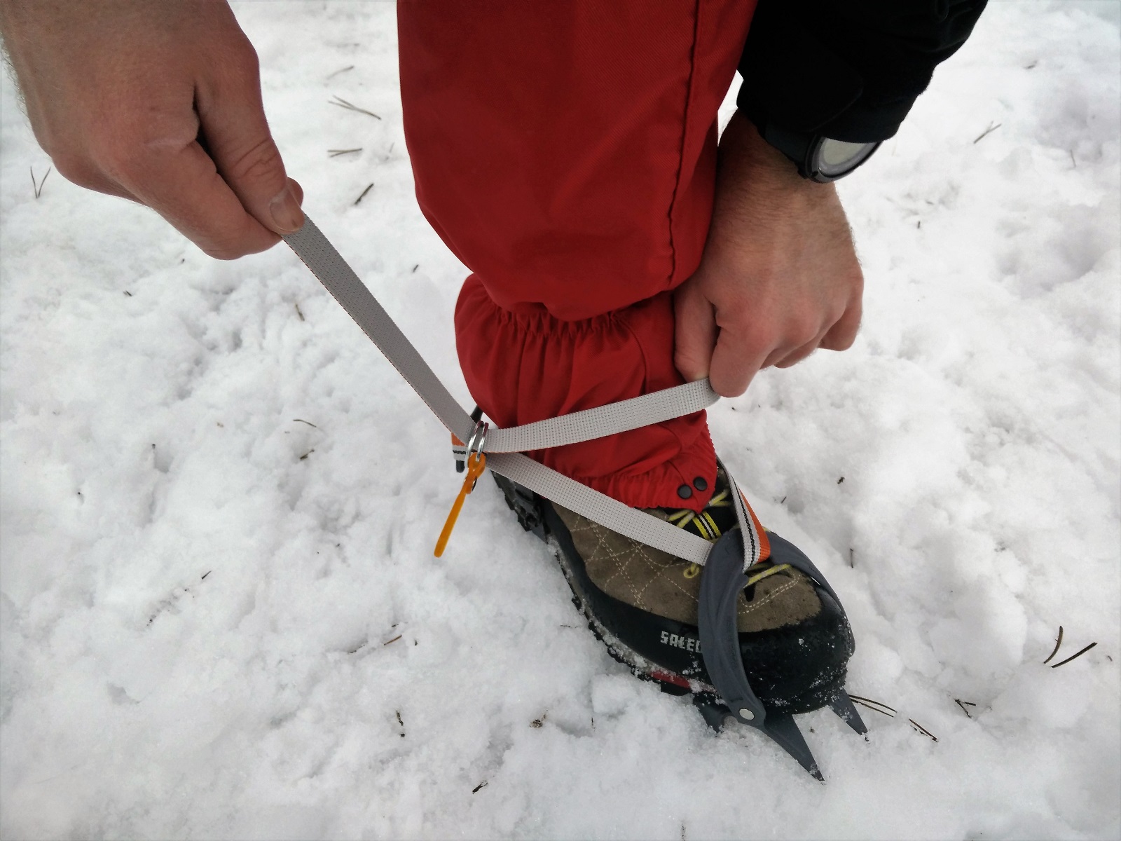 Winter Hiking Gear How to use crampons, ice axes and gaiters? Best