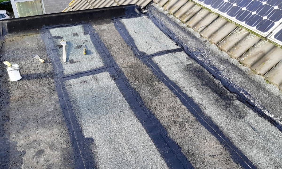 Is Flex Seal Good For Roof Repair? Best Home Fixer