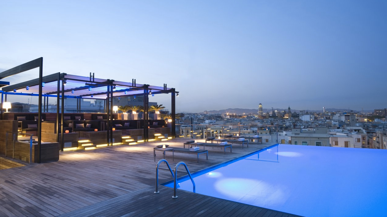 Skybar Best Hotel Bar